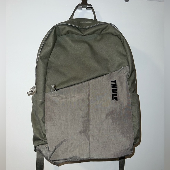 Thule Notus Backpack 20L - Picture 8 of 8